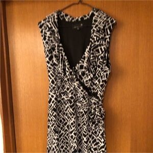 LAURA PLUS: Black and White Women's Dress
